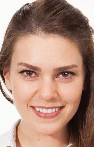 Асли Энвер
