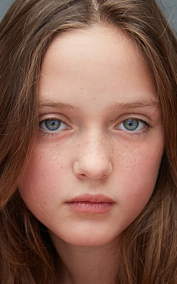 Лола Рейд